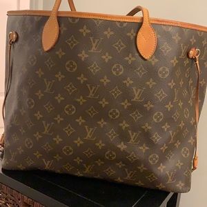 Authentic Louis Vuitton bag (damaged) Neverfull.